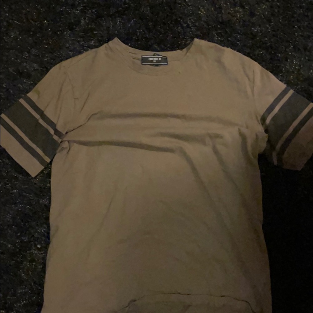 Men’s Forever 21 T Shirt